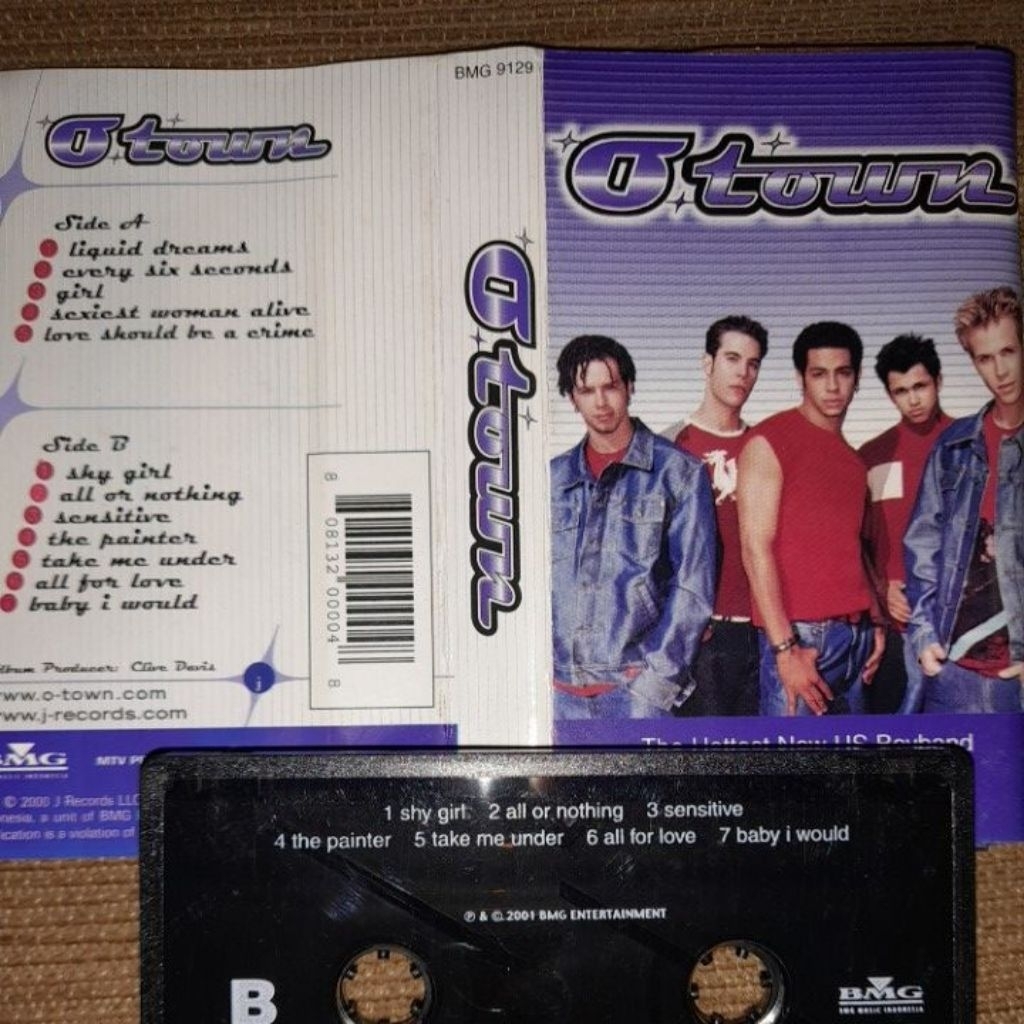 kaset pita boyband o town