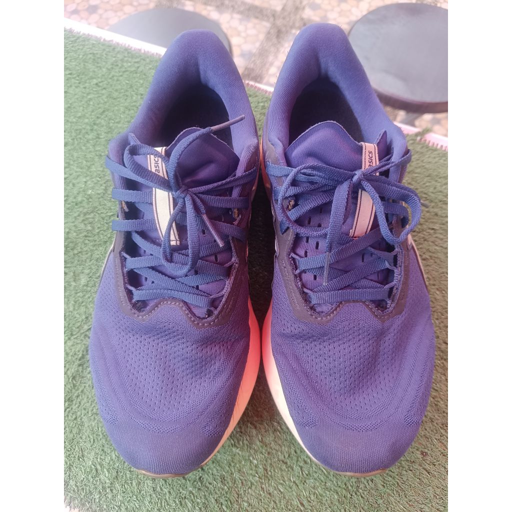 preloved asics novablast 5 atc / asics track club size 43,5