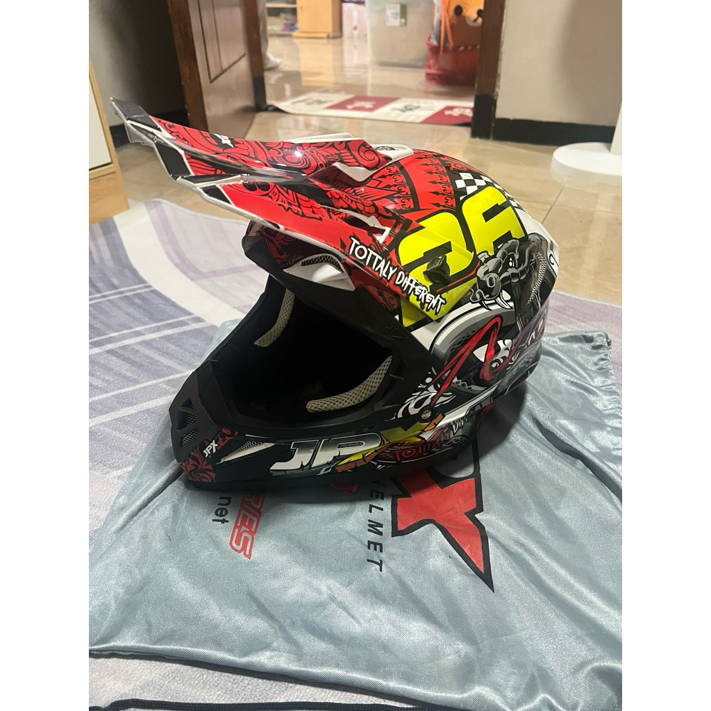 Helm Trail JPX