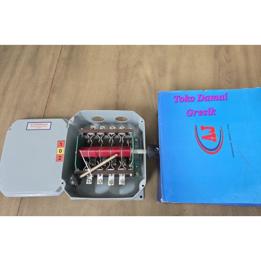 AJ Handle Pisau Ohm Saklar 63A Change Over Switch COS 4P 63 Ampere PLN Genset 4 pole on off on