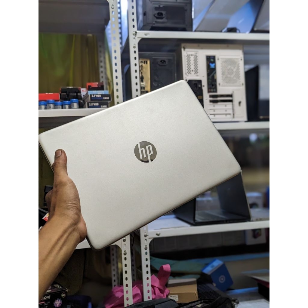 laptop hp 14s