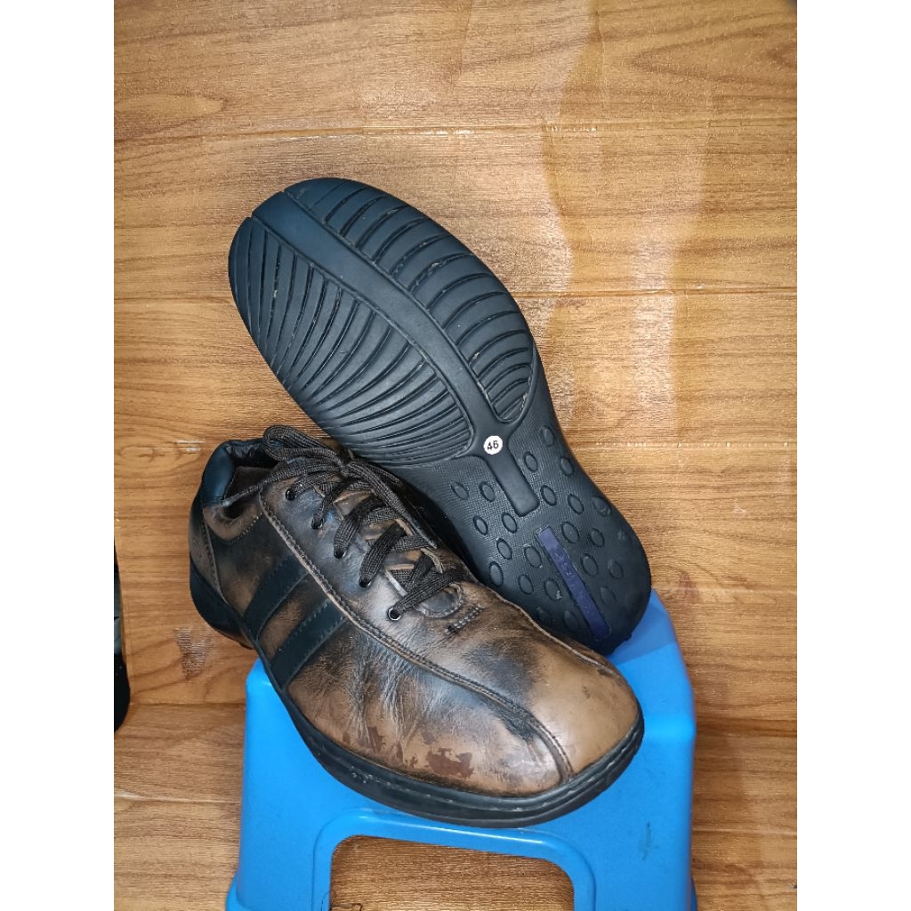 Sepatu Kulit SKECHERS size 46