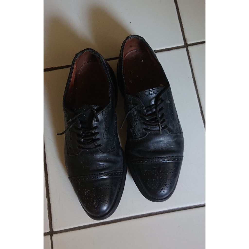 Allen Edmonds Men's Strand Cap Toe Oxford