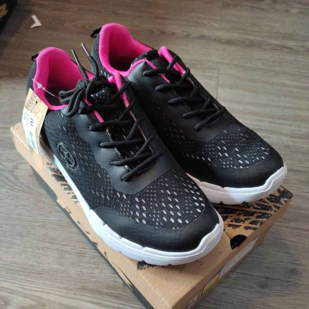 Sepatu No Fear Amigo Black Pink