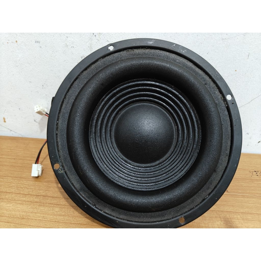 speaker subwoofer Polytron PHT 500SR
