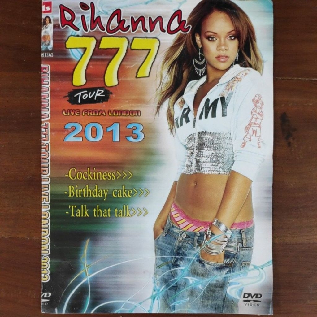 Kaset Video Rihanna Live From London