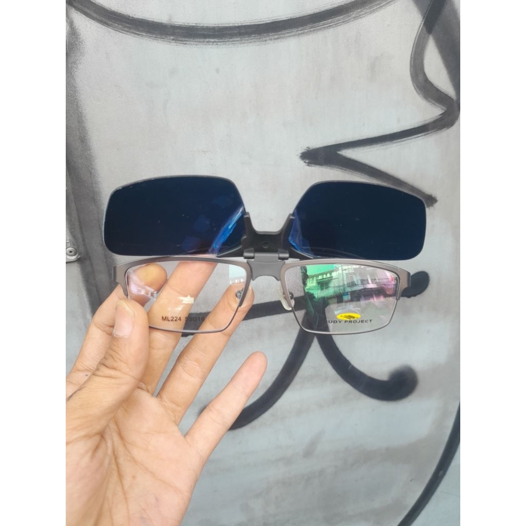 Frame kacamata clip on original Rudy Project eks Display