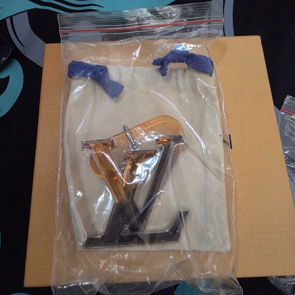 LV bag Charm