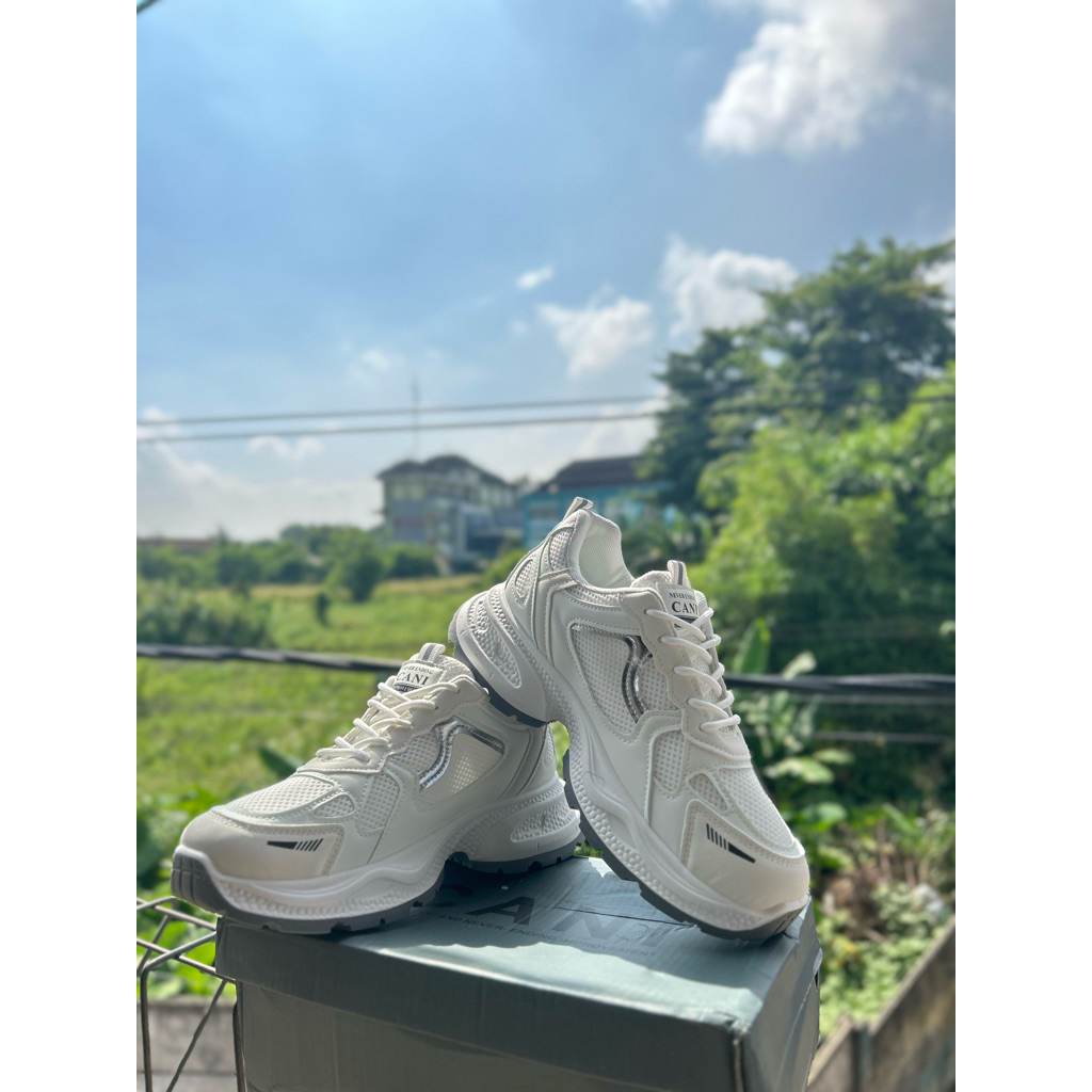 sepatu CANI