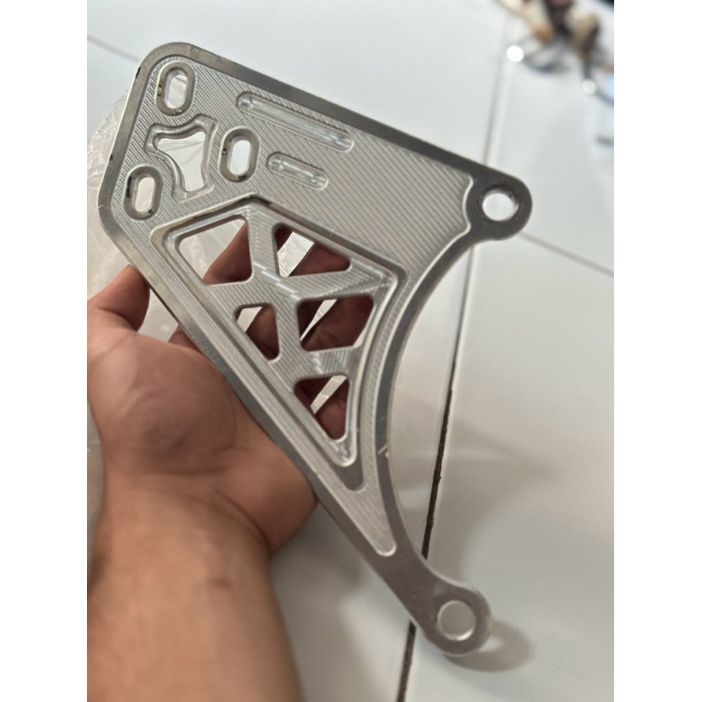breket knalpot shijiro keluarga mio cnc