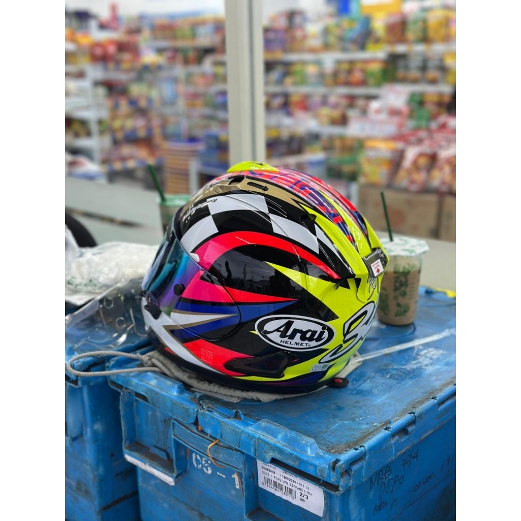 Arai Kevin Schwtz