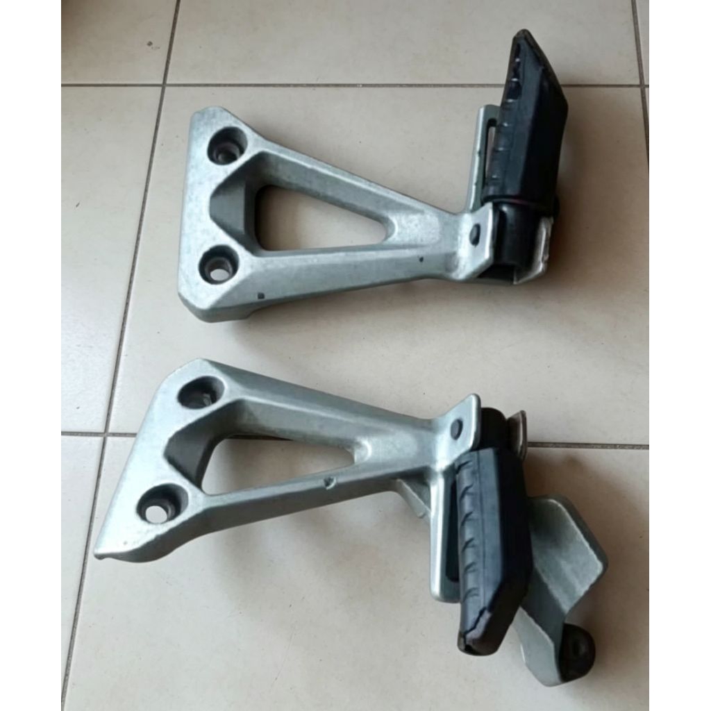 step postep belakang Revo absolute barang original copotan