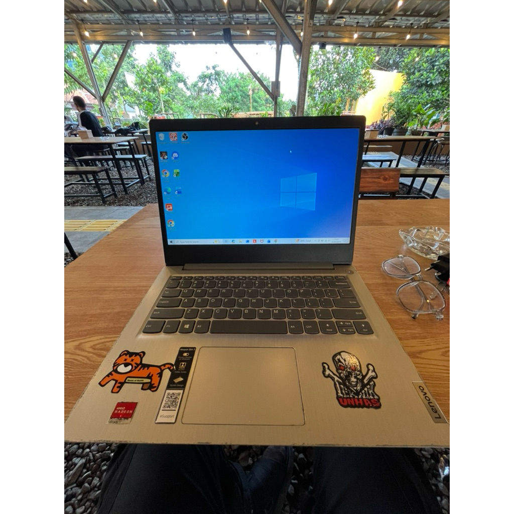 laptop lenovo ideapad 3 ryzen 7 8/512