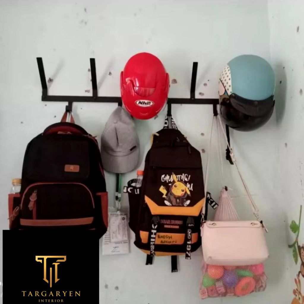 rak gantungan helm dinding horizontal serbaguna , rak helm baju dan tas