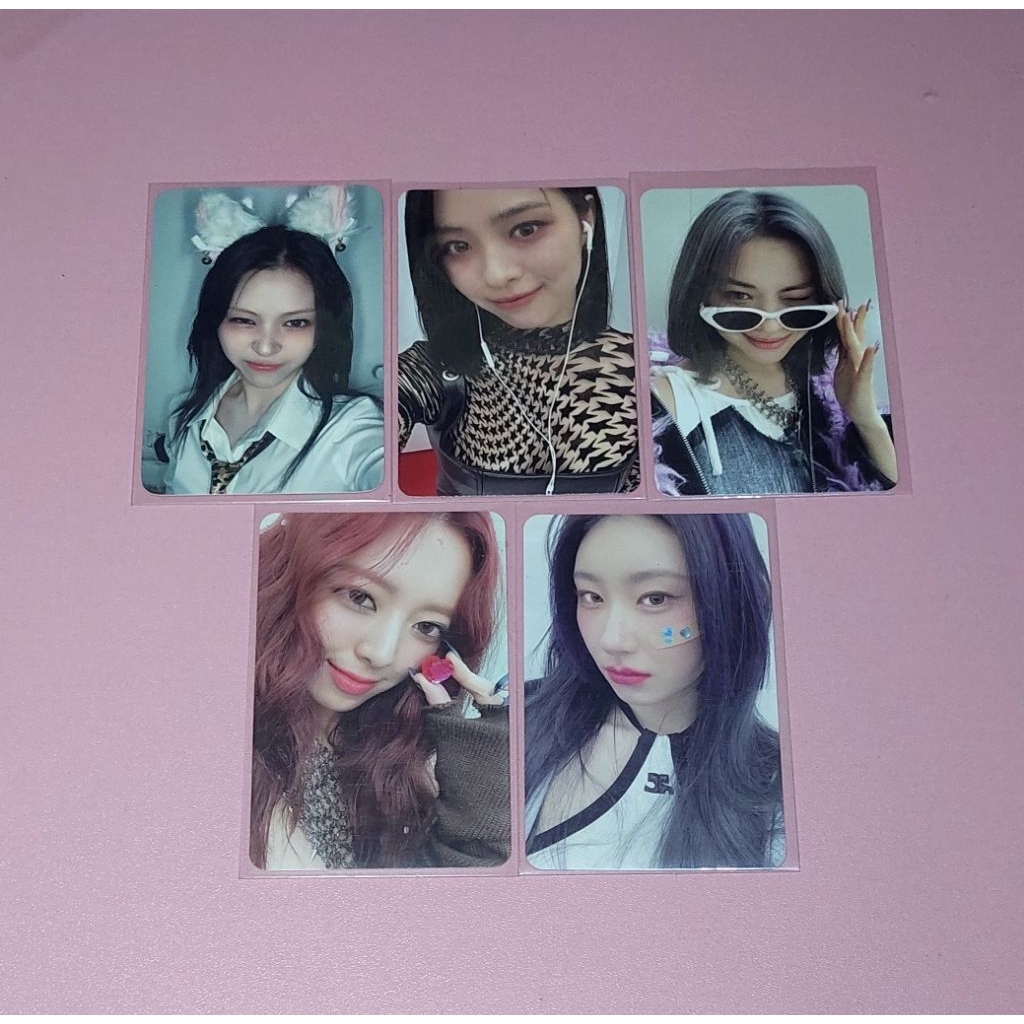 PHOTOCARD OFFICIAL ITZY
