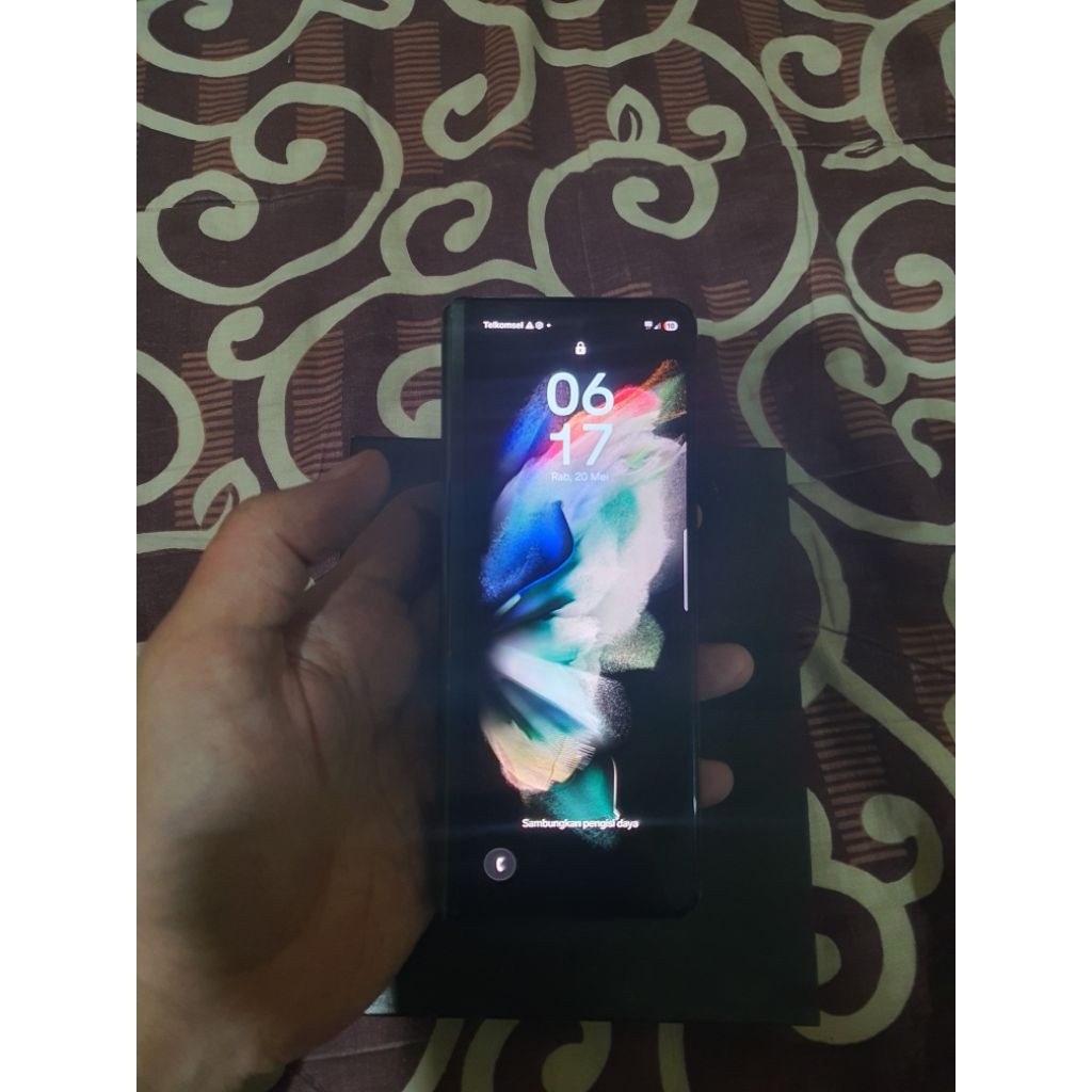 Samsung Z Fold 3 12/256gb minus