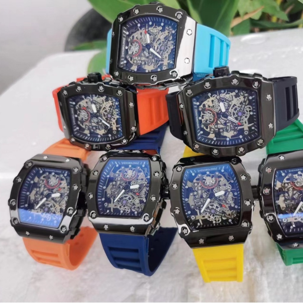 Jam tangan Watch Latest full diamond  Pria cowok Tonneau Wanita watch best-selling Wanita Korean wat