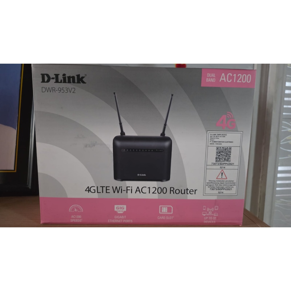 D-Link DLINK DWR-953V2 LTE Cat4 WiFi AC1200 Router 953 v2 Sim