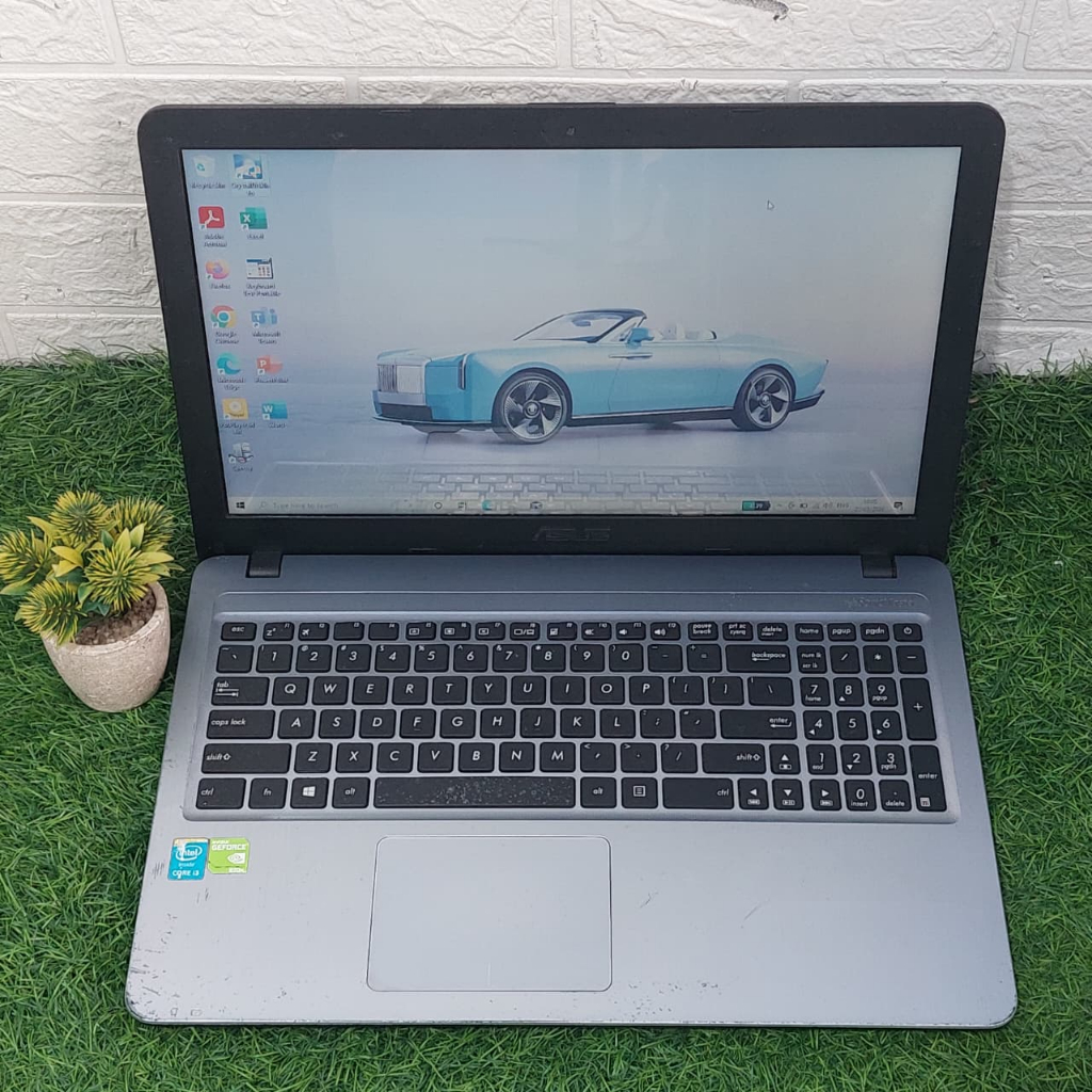 ASUS X540L INTEL CORE i3-4003U RAM 4GB SSD 240GB NVIDIA 920M 2GB