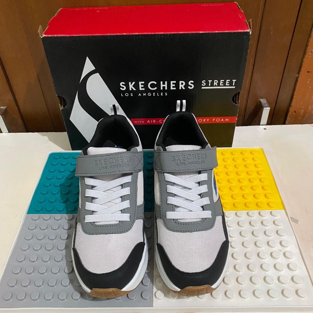Skechers kids Uno