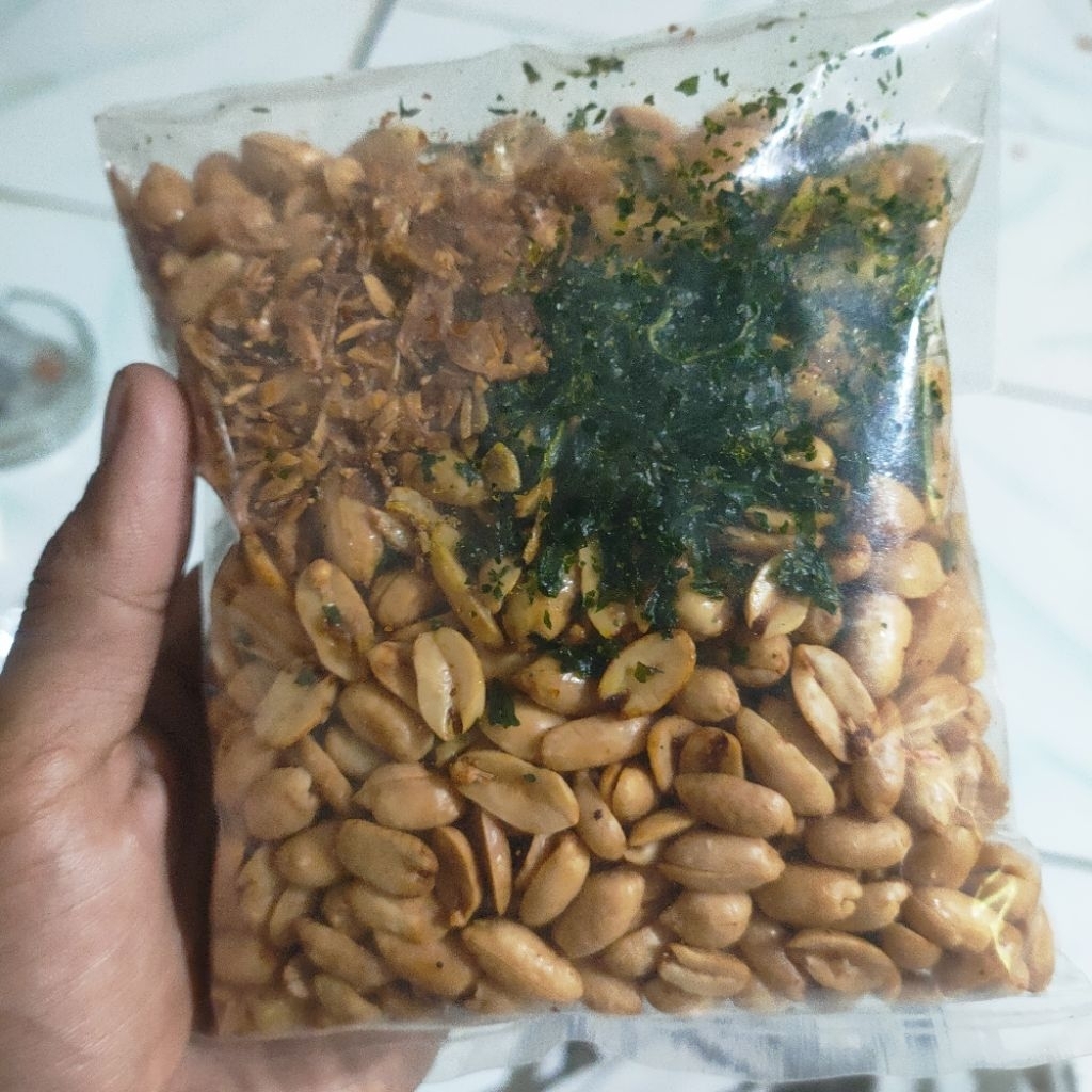 Kacang tojin / Kacang tojin bawang / kacang tojin daun seledri / kacang tojin Padang khas minang