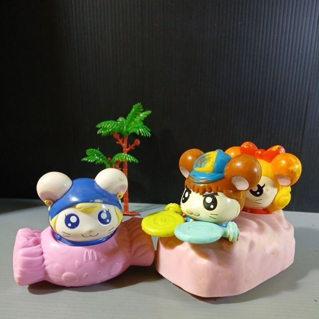 (bekas) Figure kartun Hamtaro Rs x MCDONALD'S
