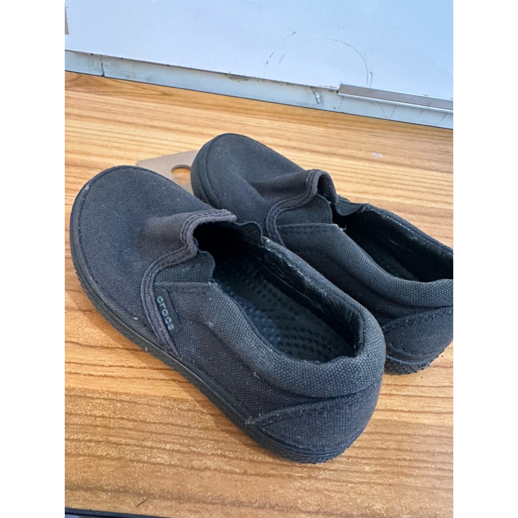 Preloved sepatu crocs kids