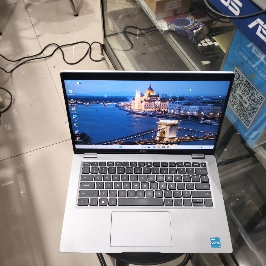 DELL LATITUDE 3420 i5-1135G7 RAM 8GB/256GB