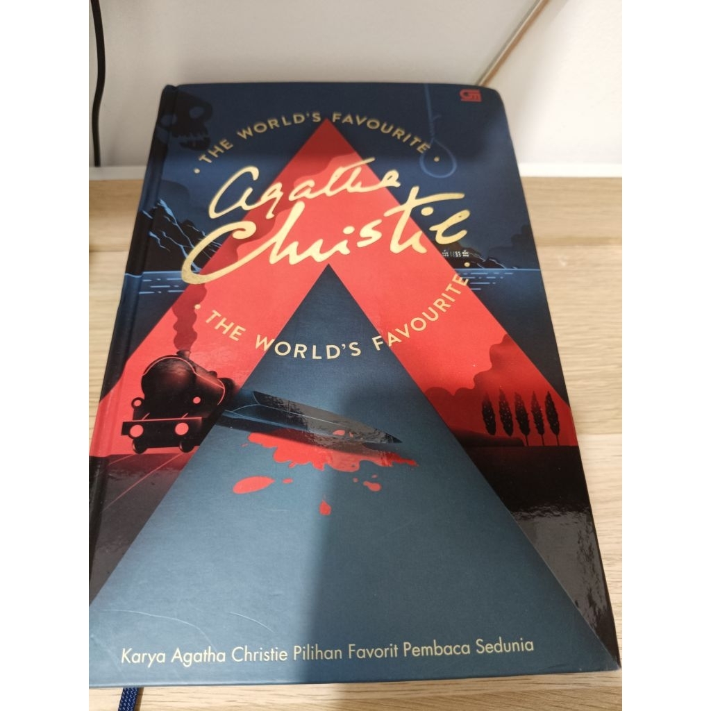 Agatha Christie preloved