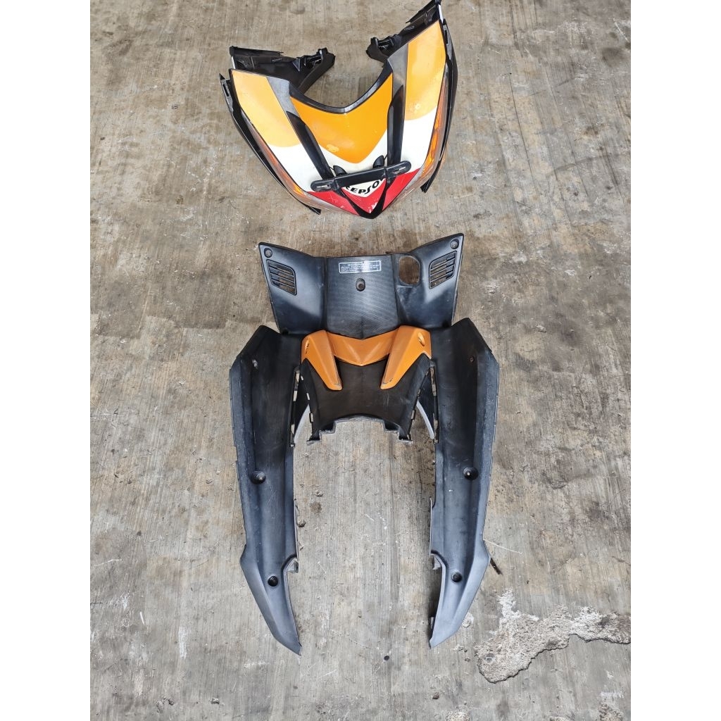 Sayap Honda Blade Repsol