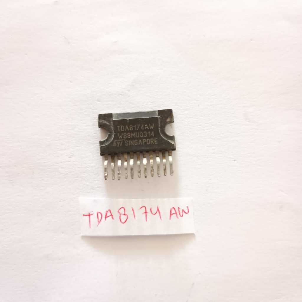 IC TDA8174AW / TDA6107JF / AN5615 / TDA8138 / TDA7057AQ / AN7420 / AN17831A / TA7322P / M5218L / AUK