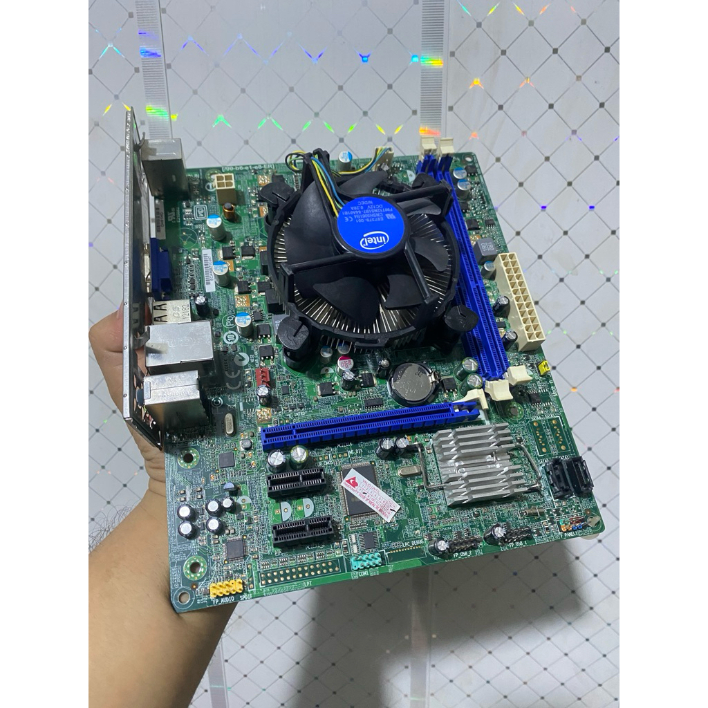 Paket Motherboard Intel H61 LGA 1155 Dan Processor Core i3 Gen 2 Plus HSF BEKAS GARANSI