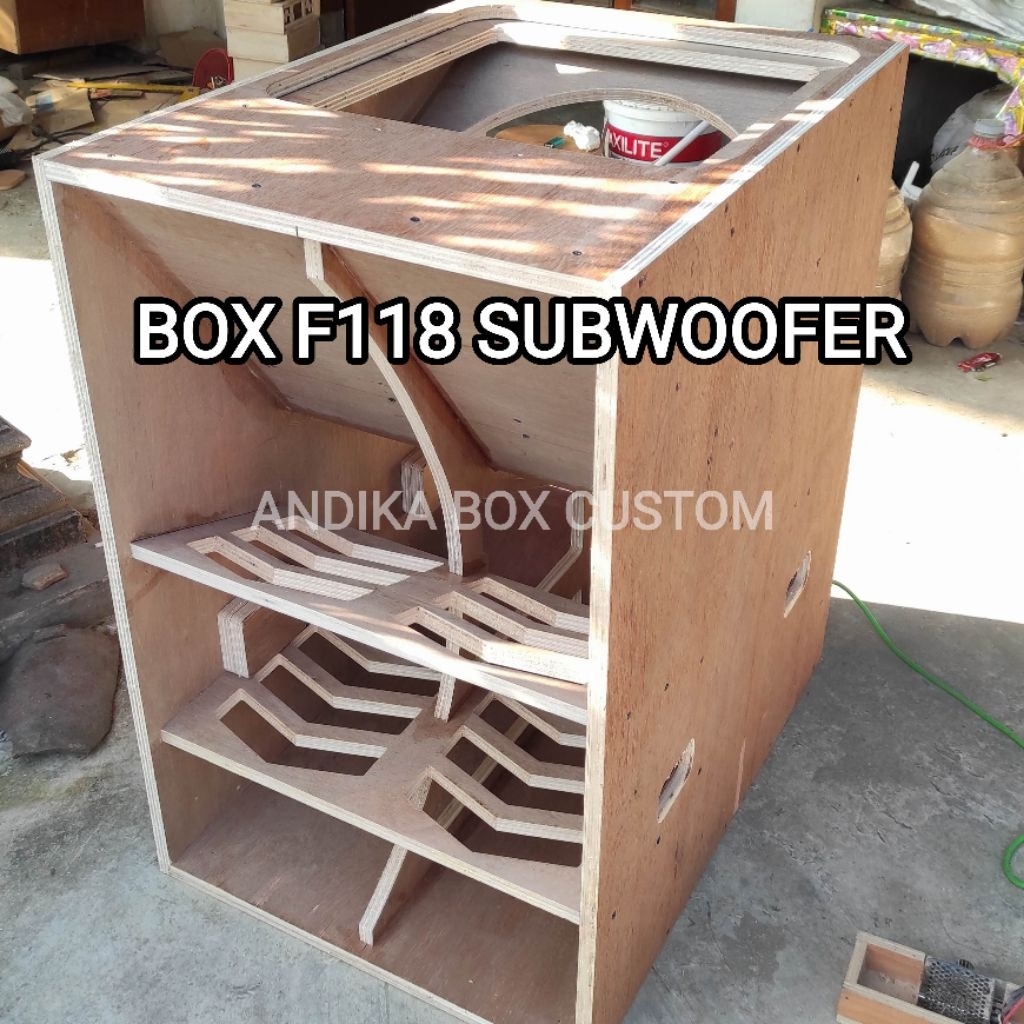 POTONGAN SAJA.. BOX SPEAKER F118 TRIPLEK 18 MM