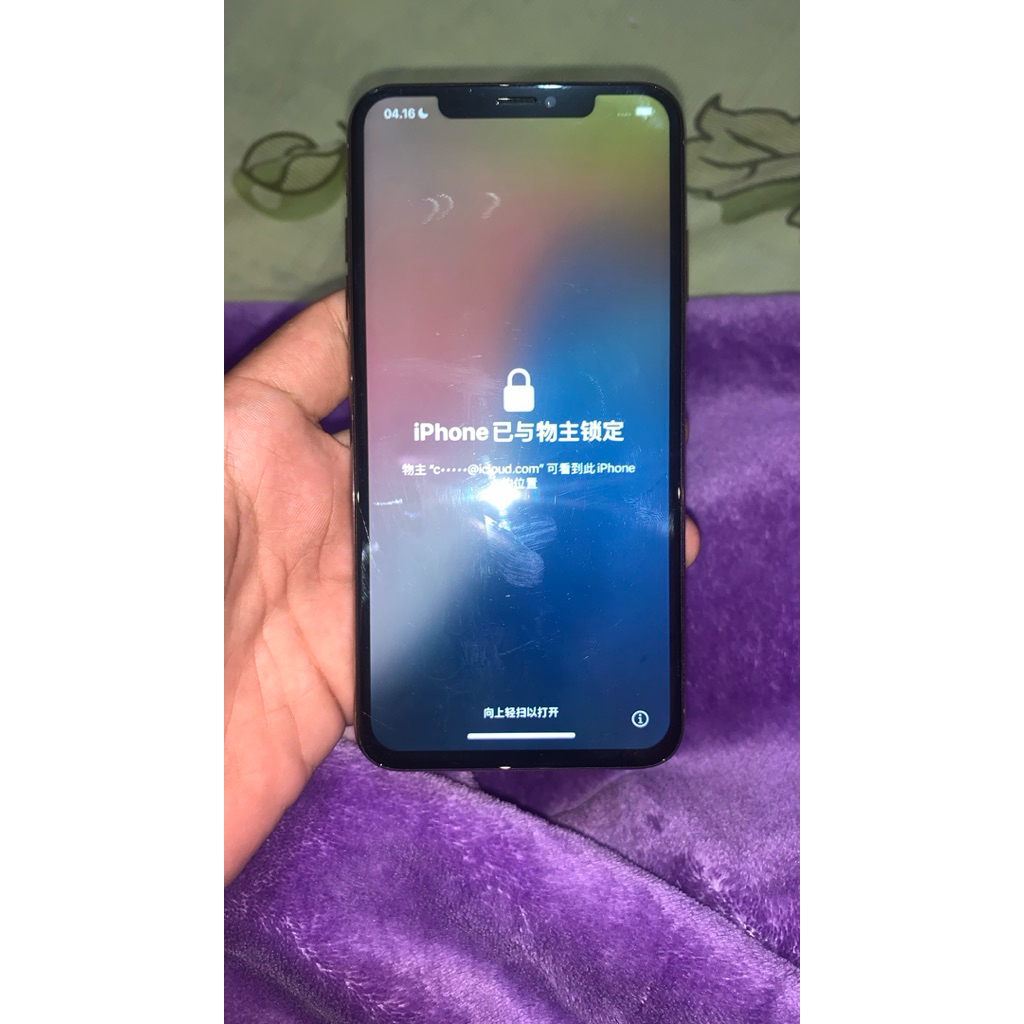 iPhone XS MAX 64gb Lock iCloud IOS 18.7.4