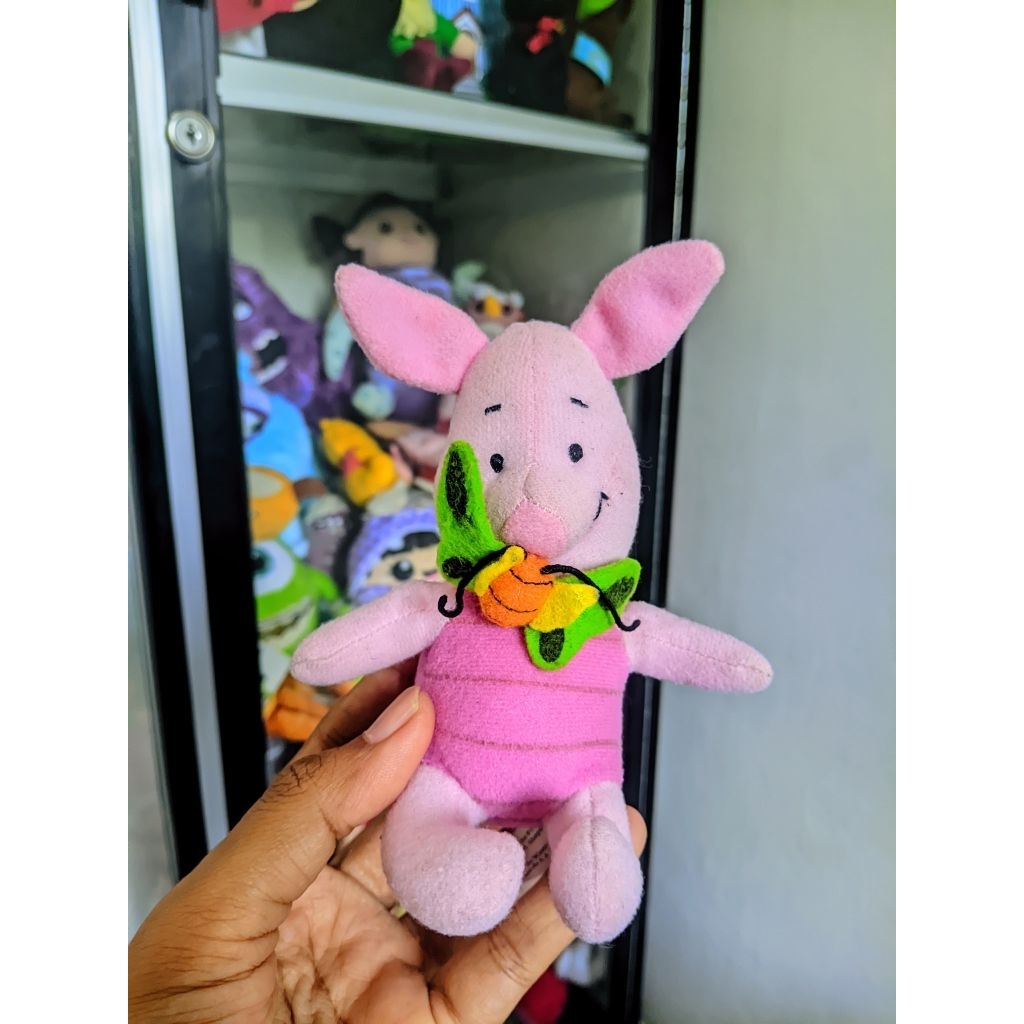 boneka Piglet Winnie the Pooh Disney