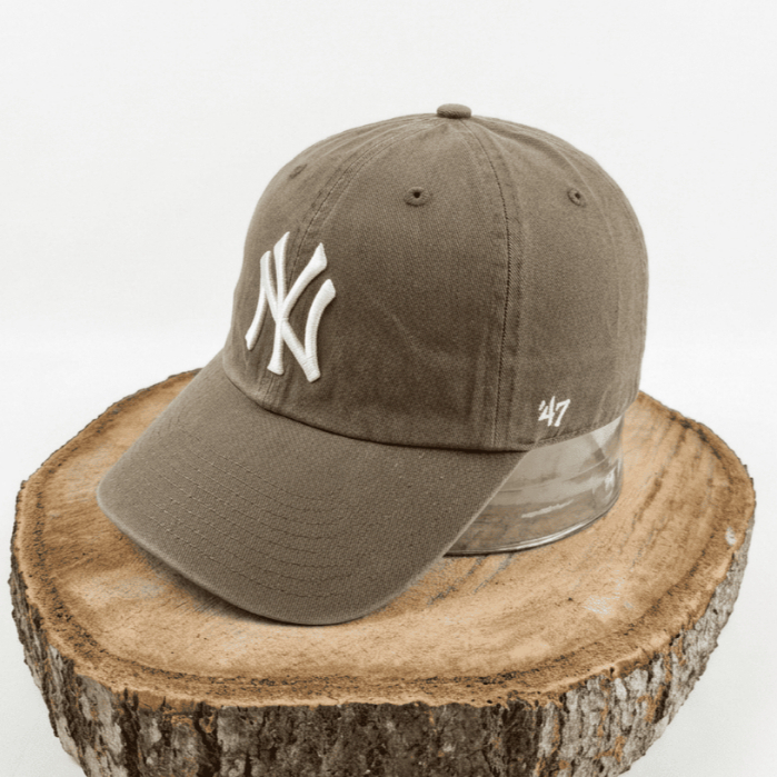 Topi '47 Brand New York Yankees Clean Up Dad Hat Grey Original