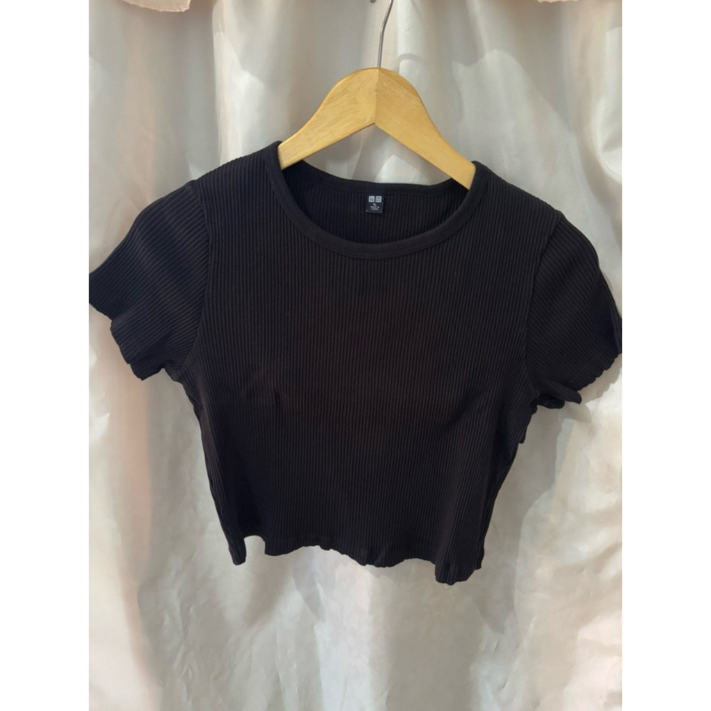 BAJU WANITA KNIT CROP UNI