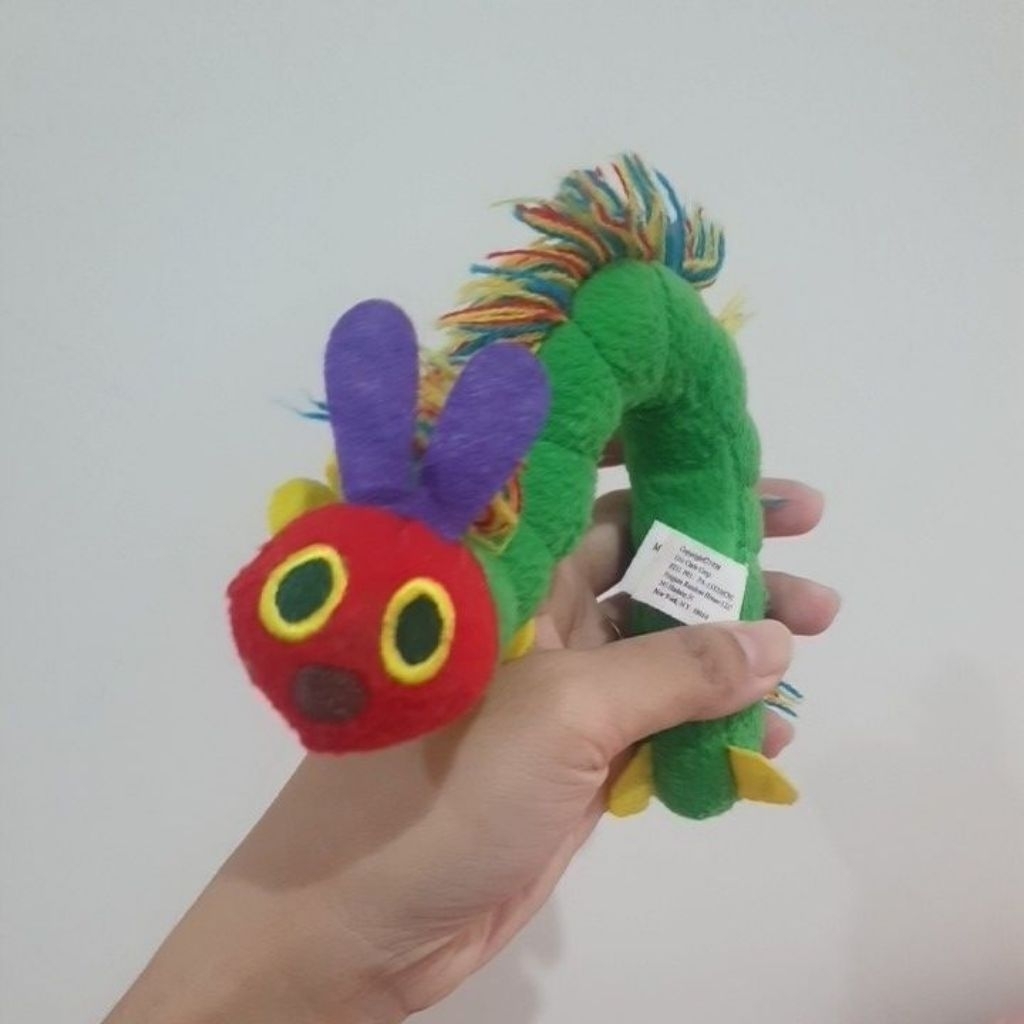 Boneka ulat eric carle preloved