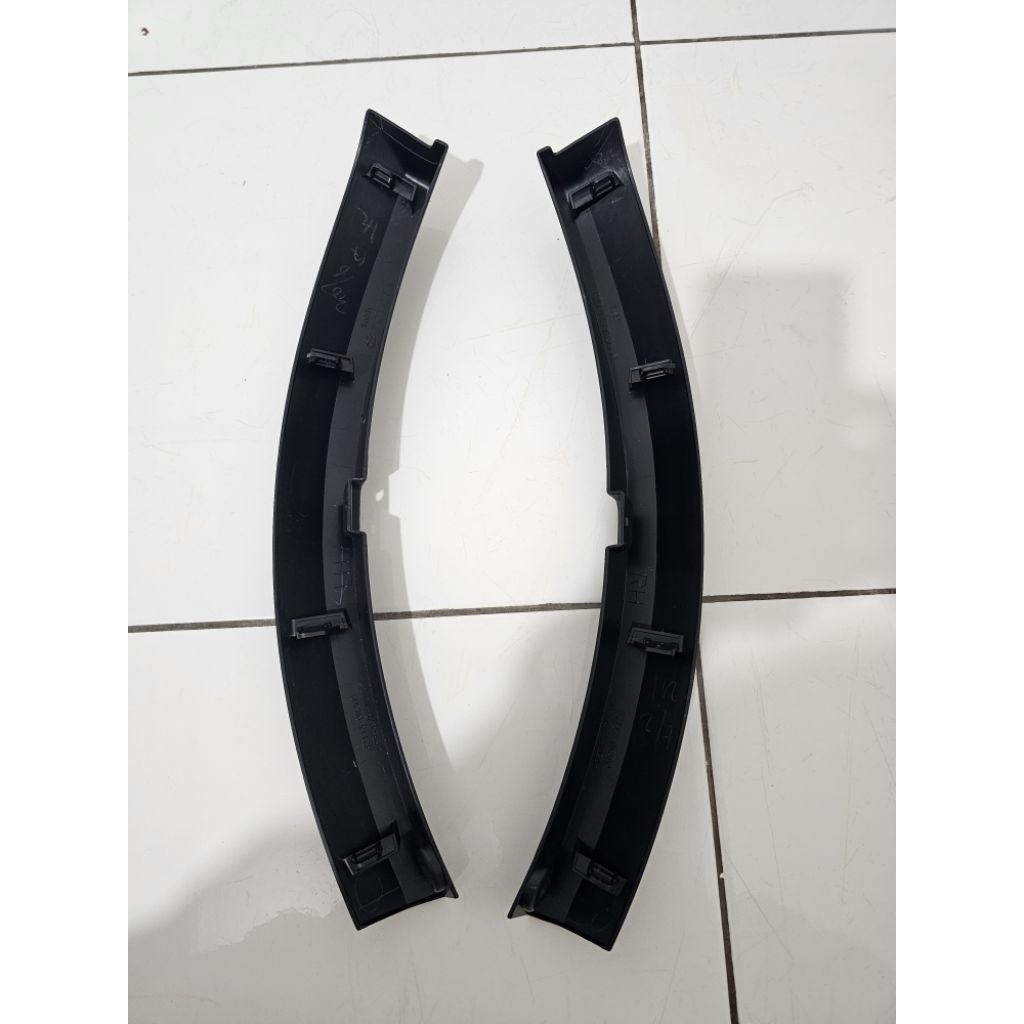 over fender Fortuner vrz original