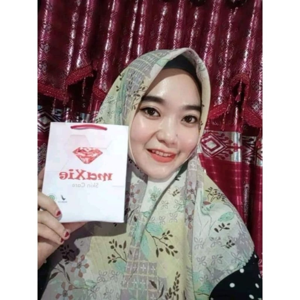 [COD] Cream Maxie LM BPOM [Wajah Putih dan Glowing] Embos EXPYR 2025 EMBOS POTNYA Cream Pemutih waja