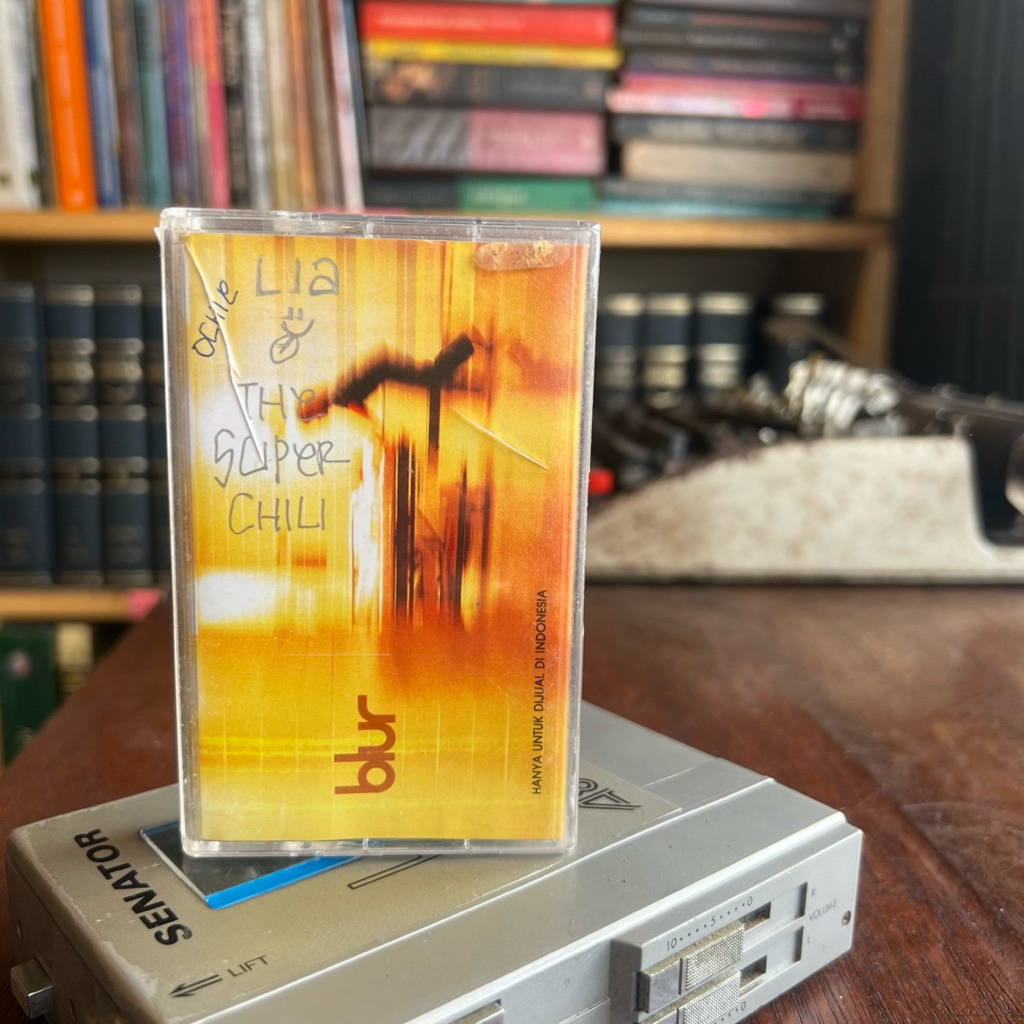 Kaset Pita Band Blur Blur