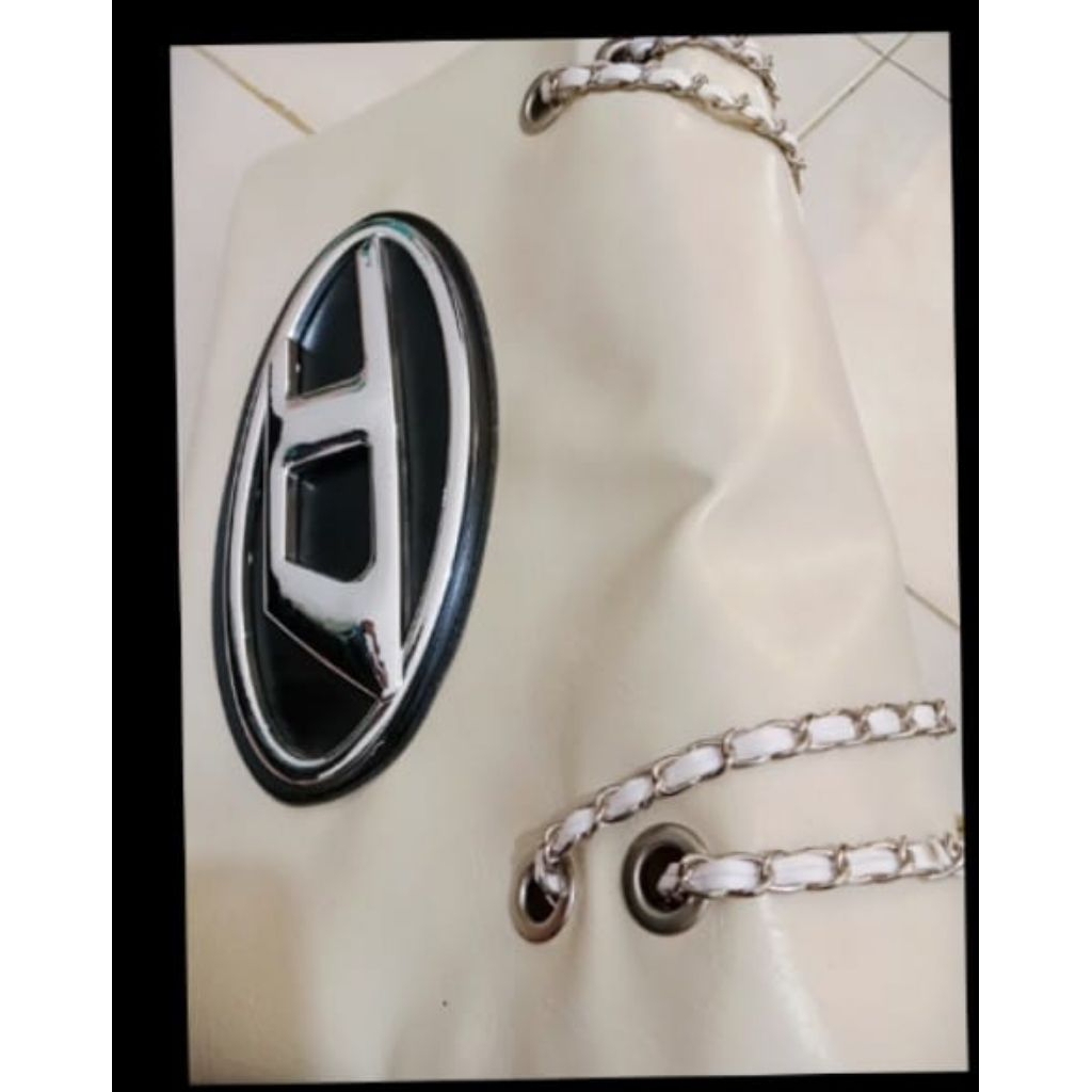 TAS AIGNER KULIT