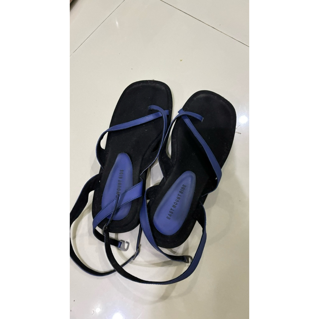 Preloved - East Mount Side Sandal in Amira Blue