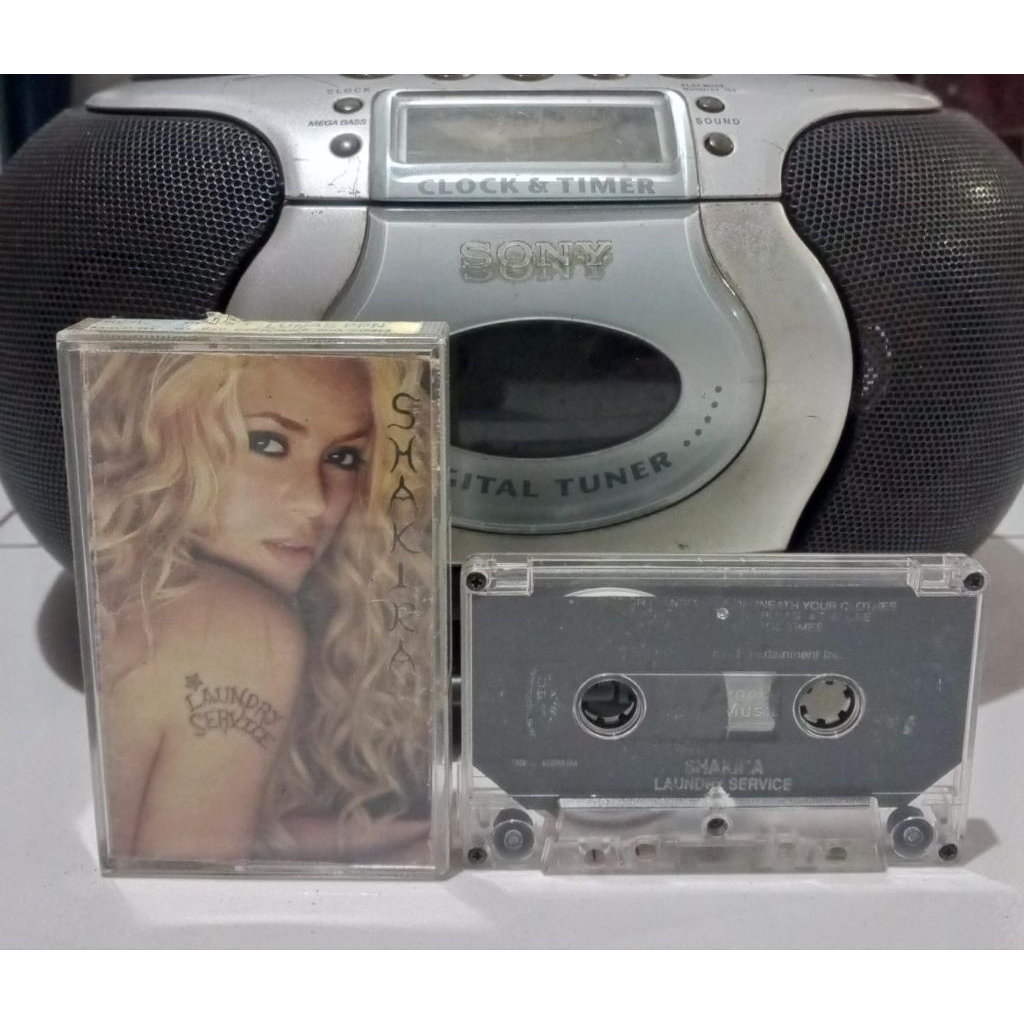 Kaset Pita Shakira
