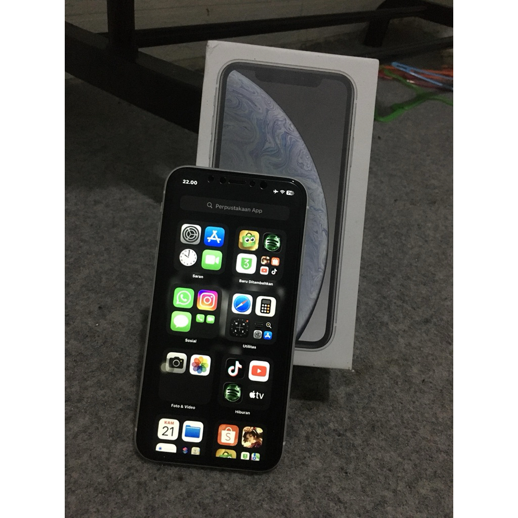 iphone xr 64gb second wifi only