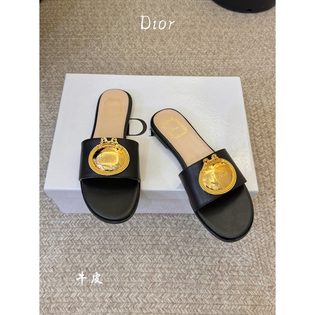 Sandal DRYur Medaillon Buckle Slide Sandal