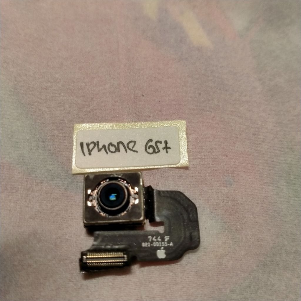 kamera belakang iPhone 6s plus