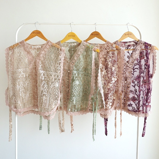 Benangsari Saras Vest Outer Brukat Lace Tulle Renda Luaran Rompi