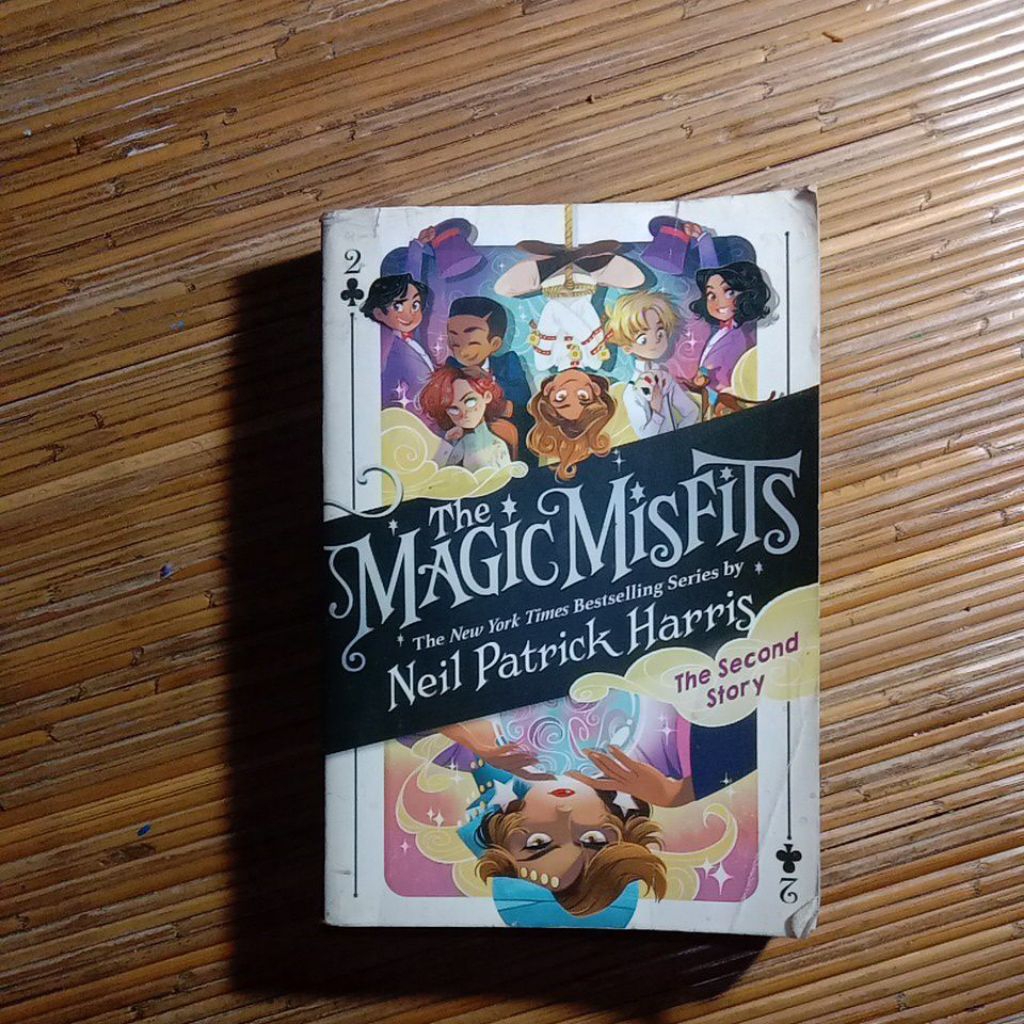 Novel Bahasa Inggris Original The Magic Misfits (The Second Story)