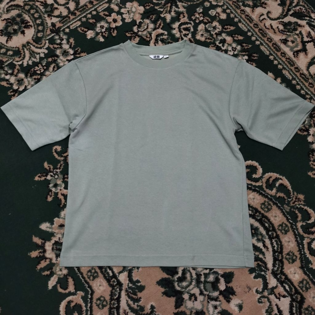 Tshirt Uniqlo Airism Size S
